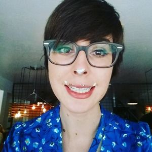 Meet your Posher, Shaina